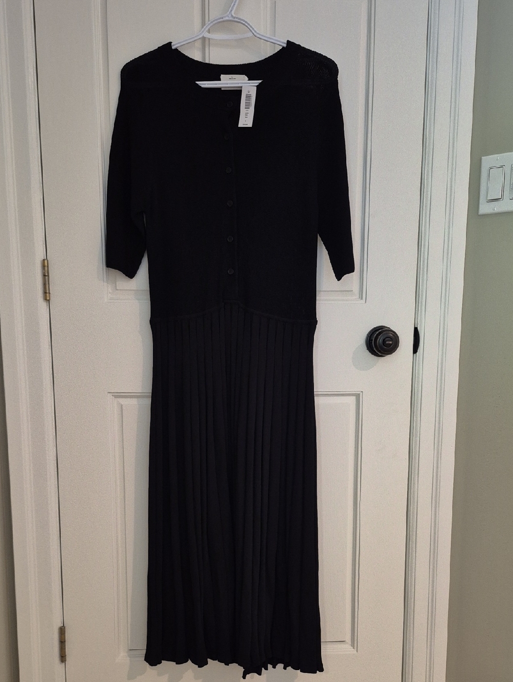 Wilfred Black Button-Front Pleated Midi Dress